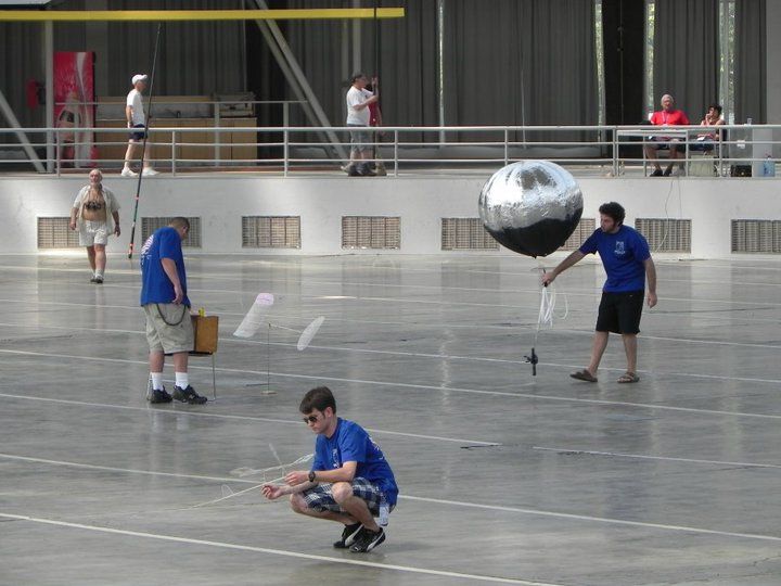 Students start setting up