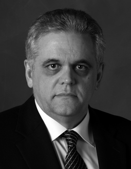 Luis Alfaro