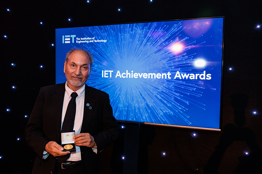 Prof. Badesha receiving his Mountbatten Medal