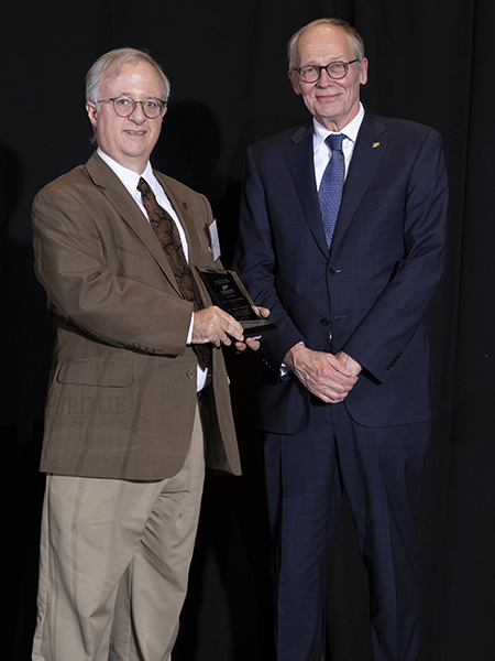 mark johnson and mark lundstrom