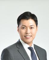Donghoon Shin
